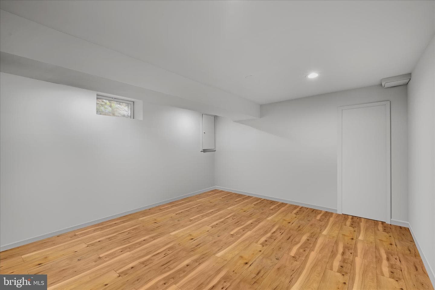 432 Mcdowell Avenue photo 16