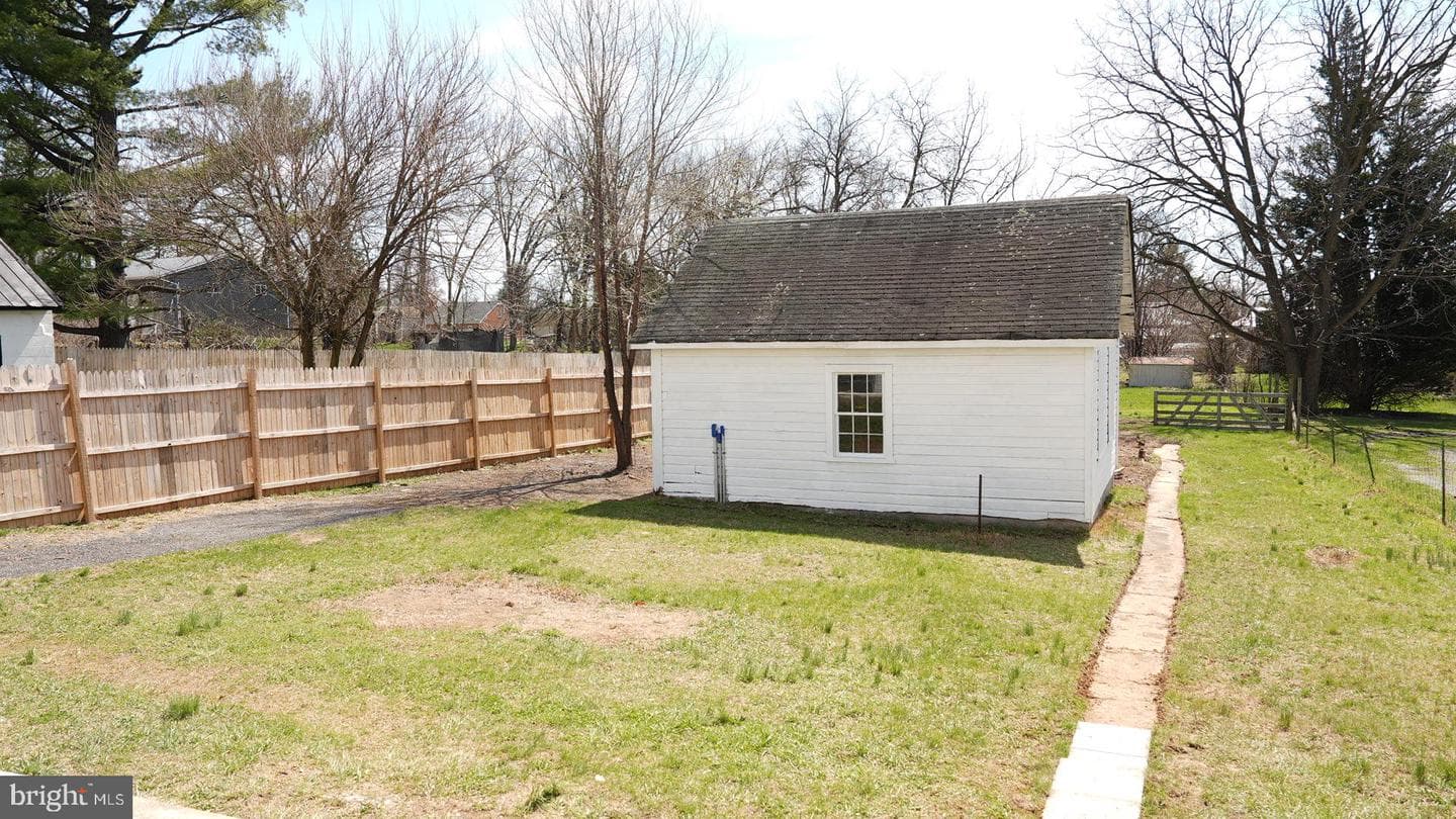 17525 Virginia Avenue photo 33