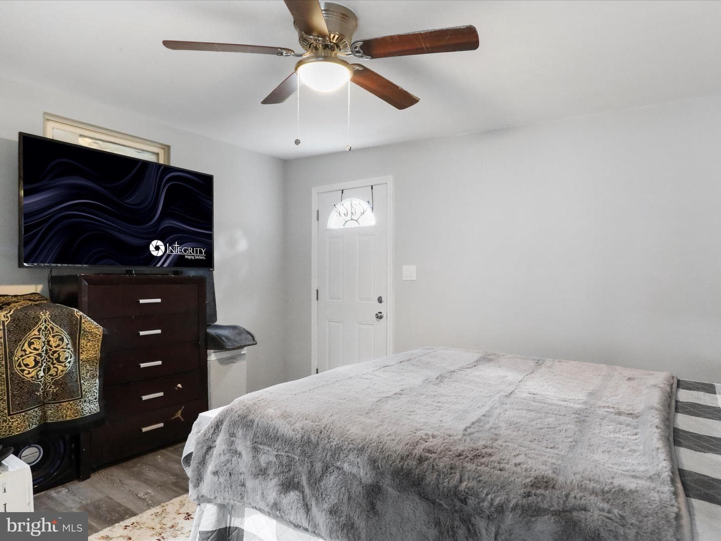 1229 Wayne Avenue photo 22