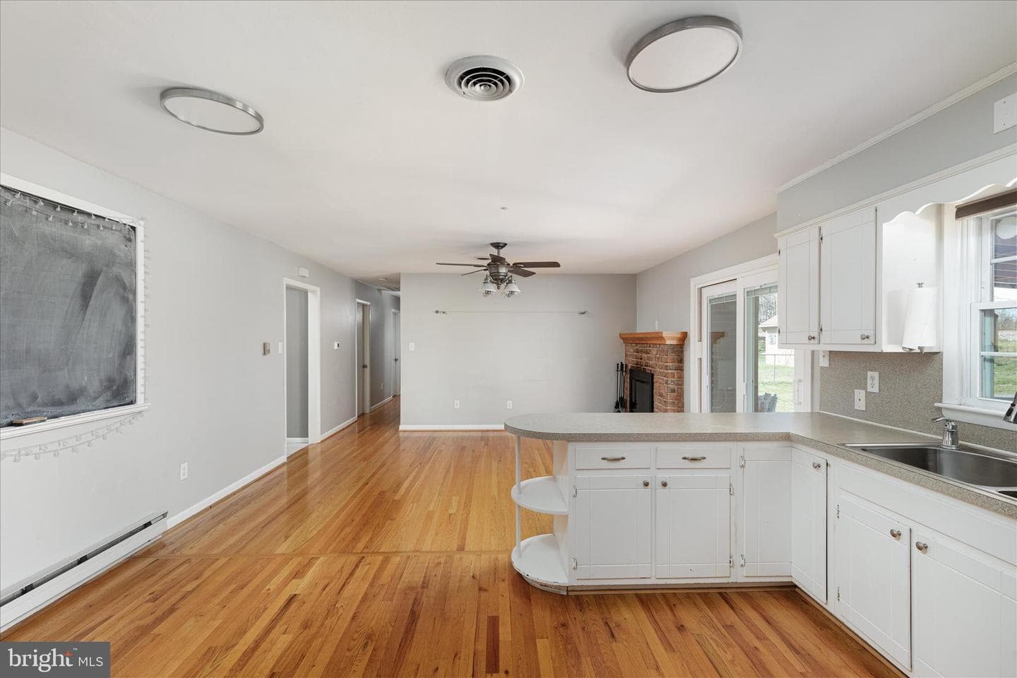22120 Holiday Drive photo 10