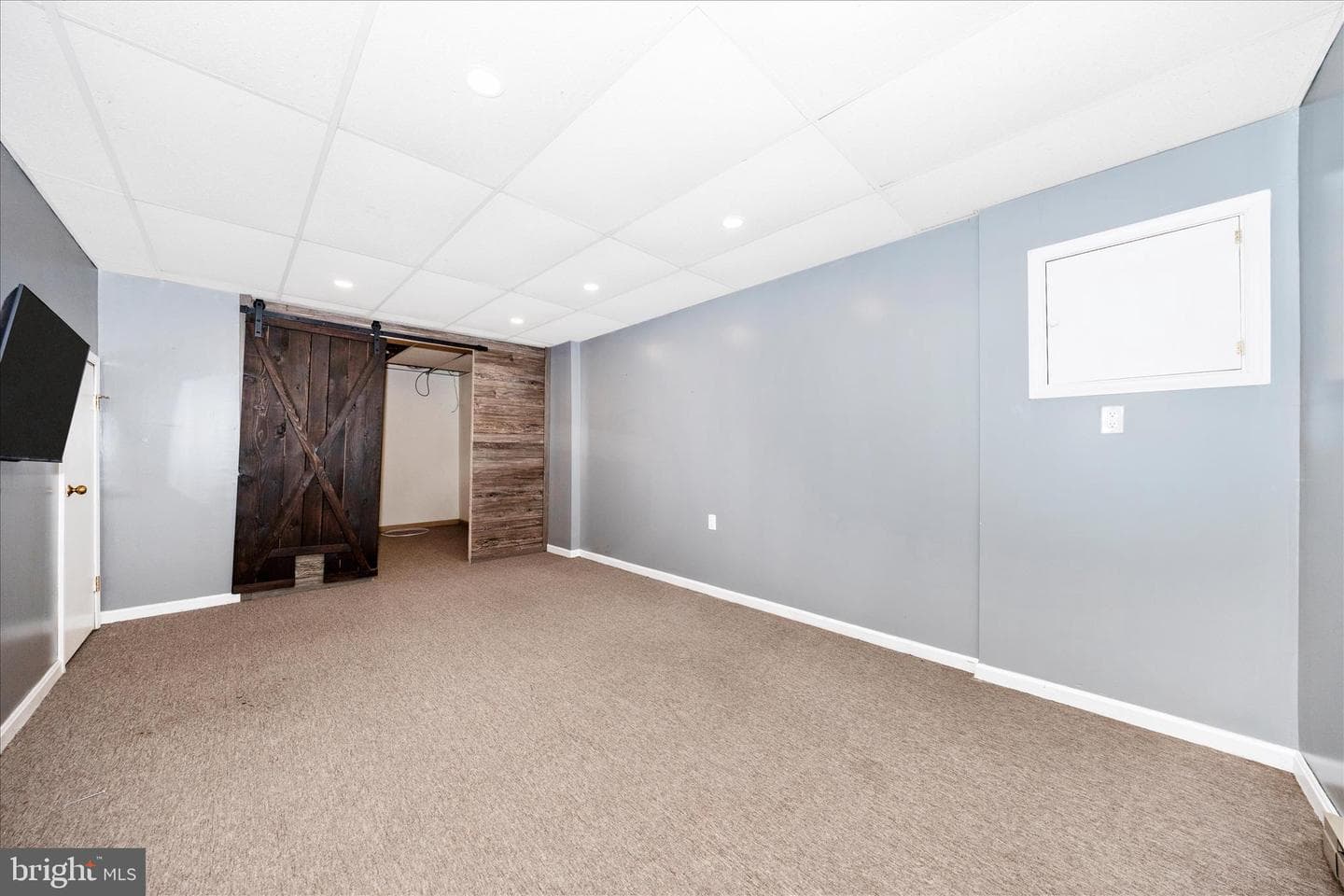 9800 Woodside Court photo 40