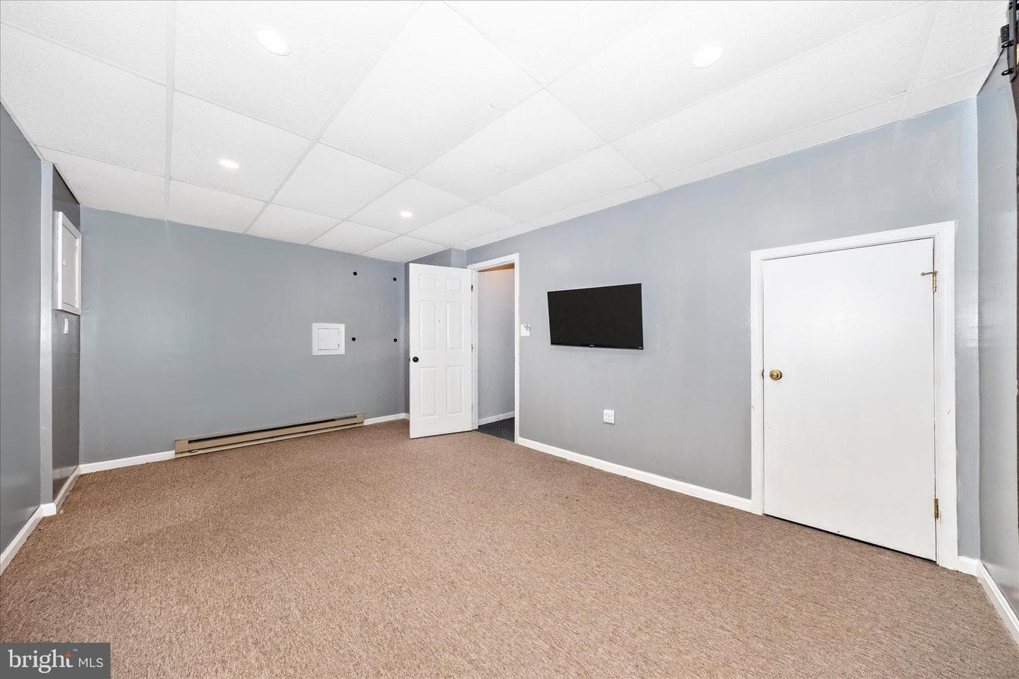 9800 Woodside Court photo 41