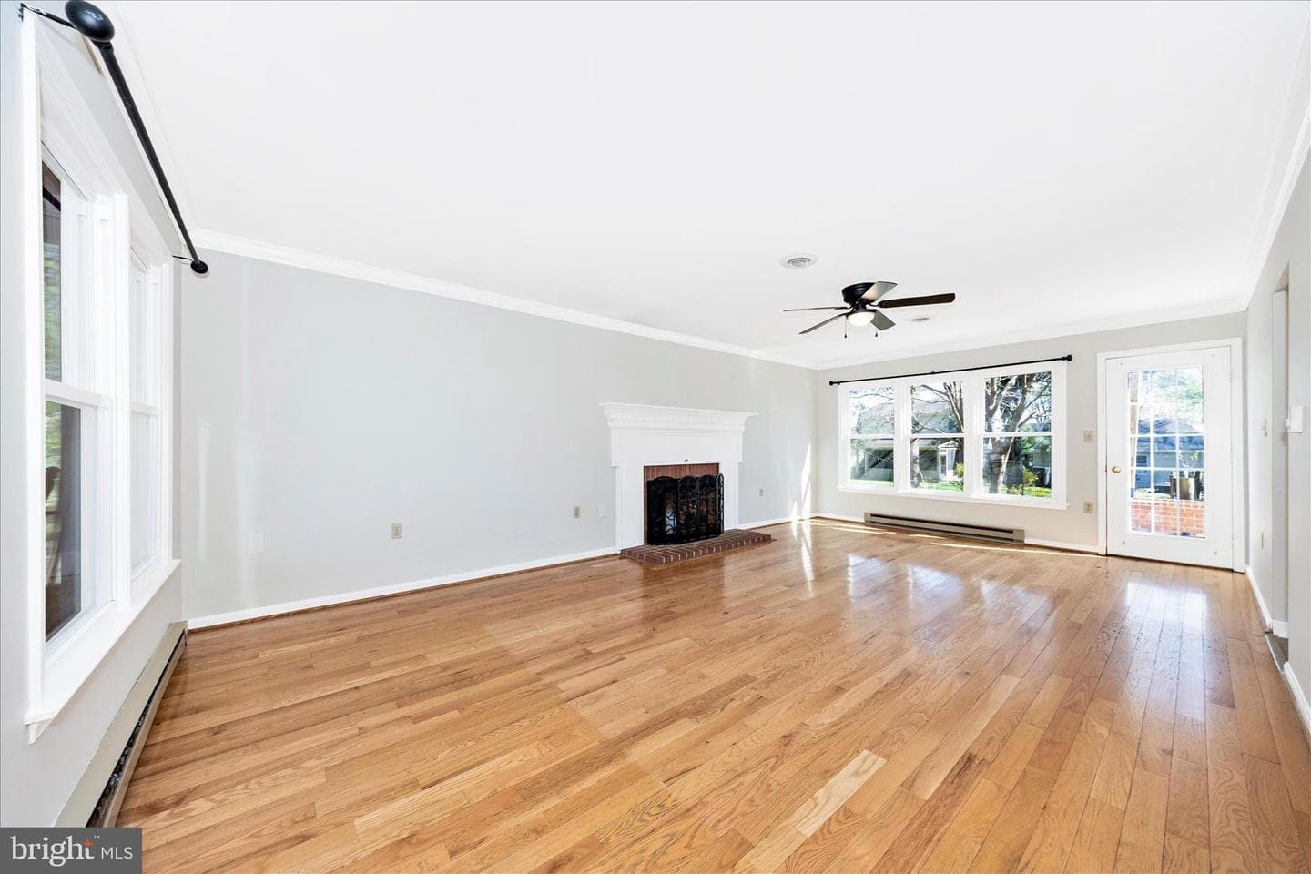 9800 Woodside Court photo 8