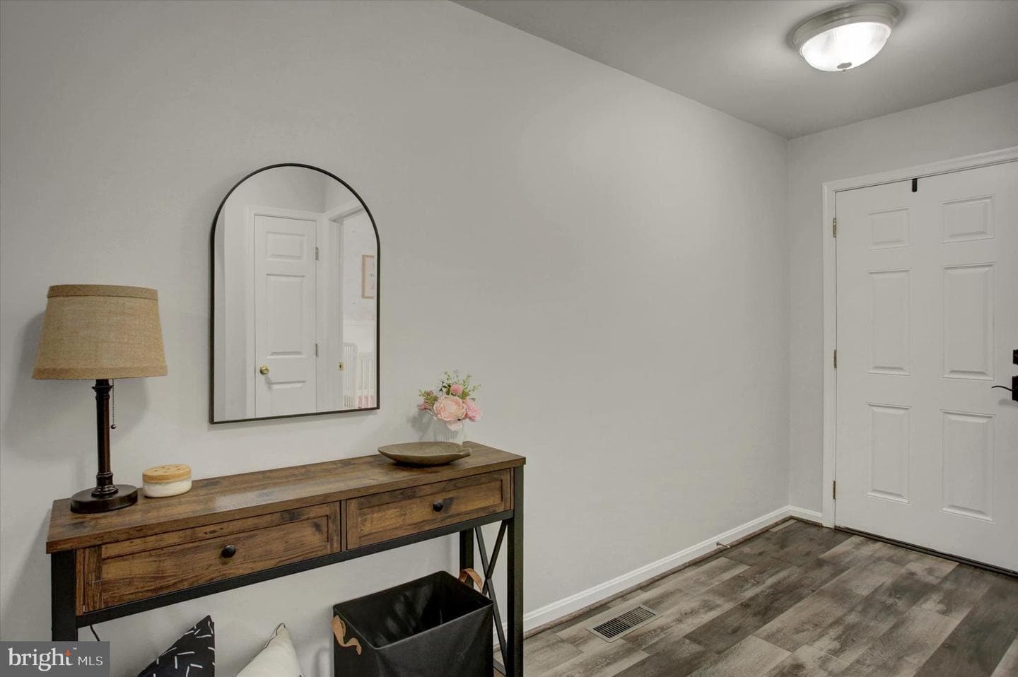 7 Eckstine Court photo 6