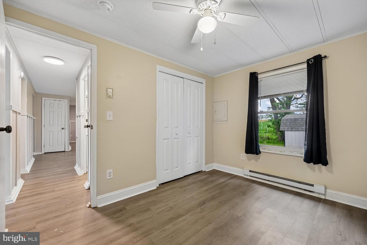 21639 Leiter Street photo 23