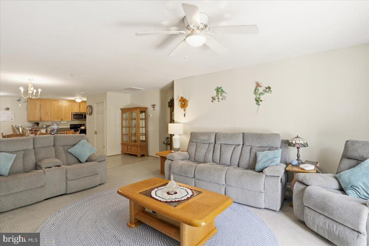 5 Eckstine Court photo 12