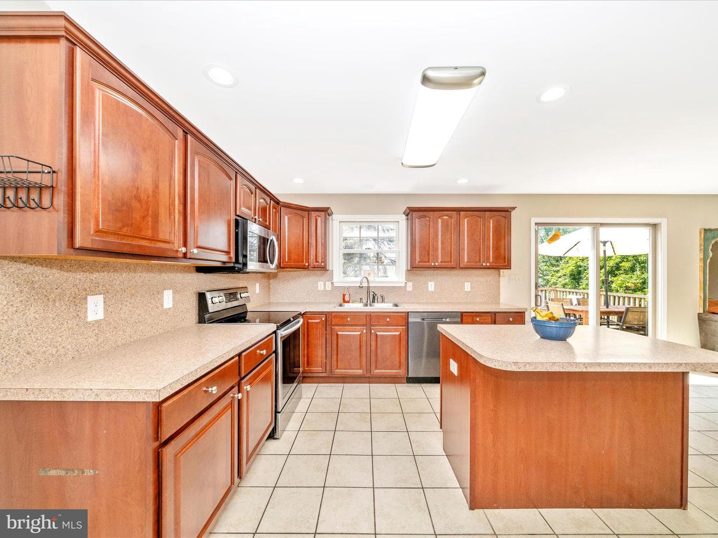 16815 Cavalry Drive photo 11