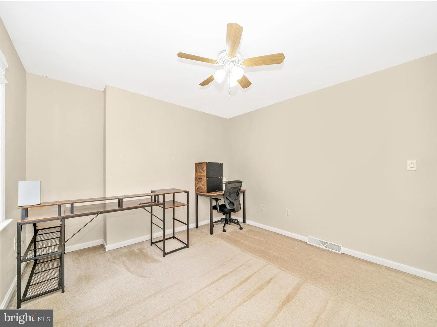 16815 Cavalry Drive photo 28