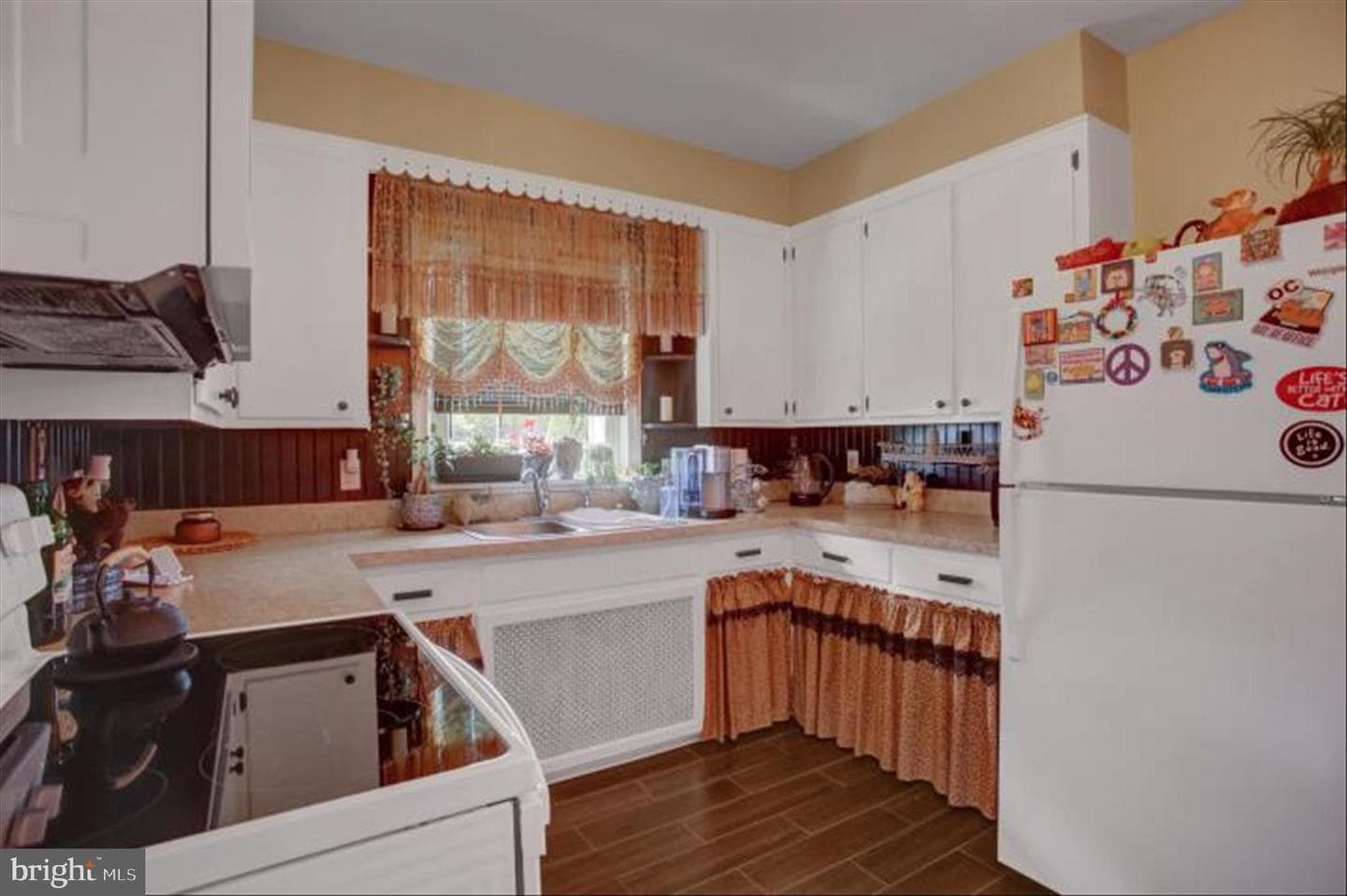 207 E Irvin Avenue photo 13