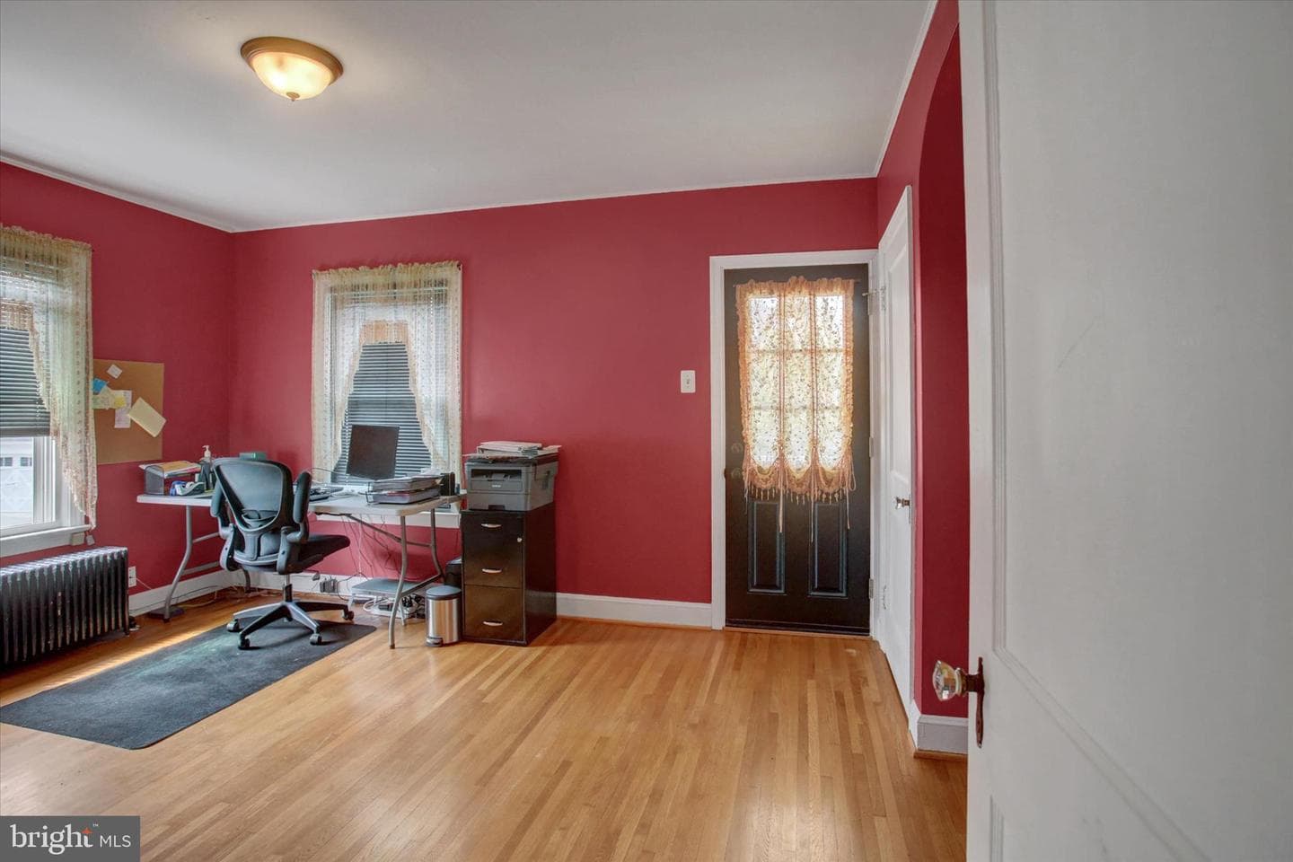 207 E Irvin Avenue photo 20