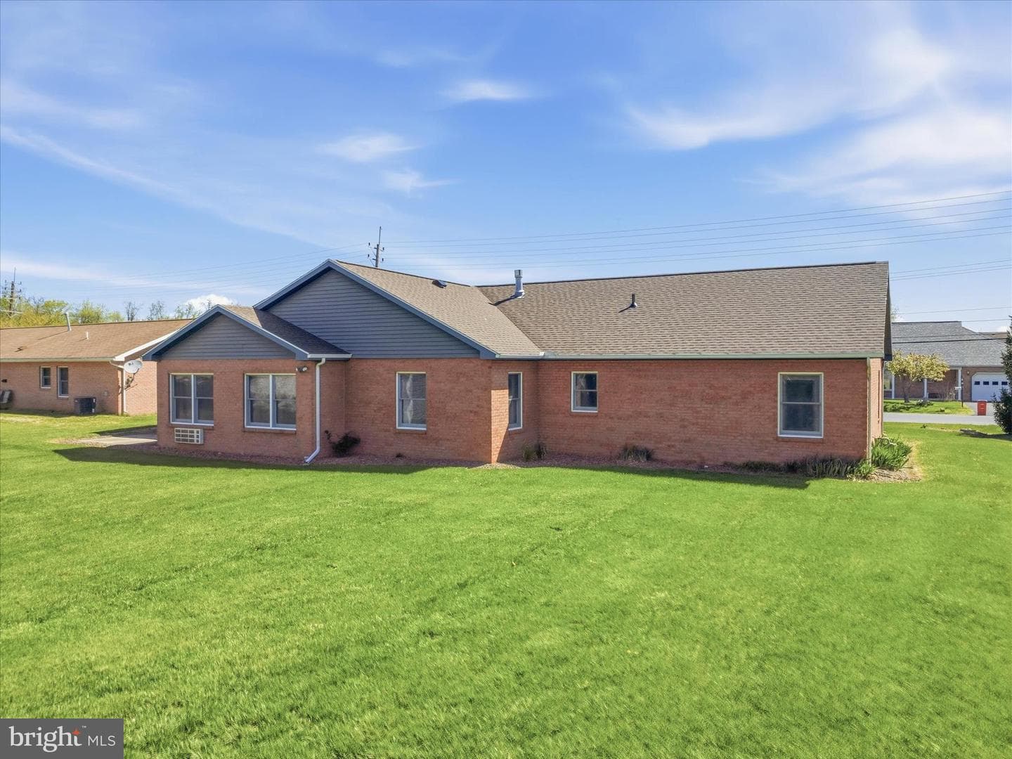 1217 South Pointe Drive photo 42