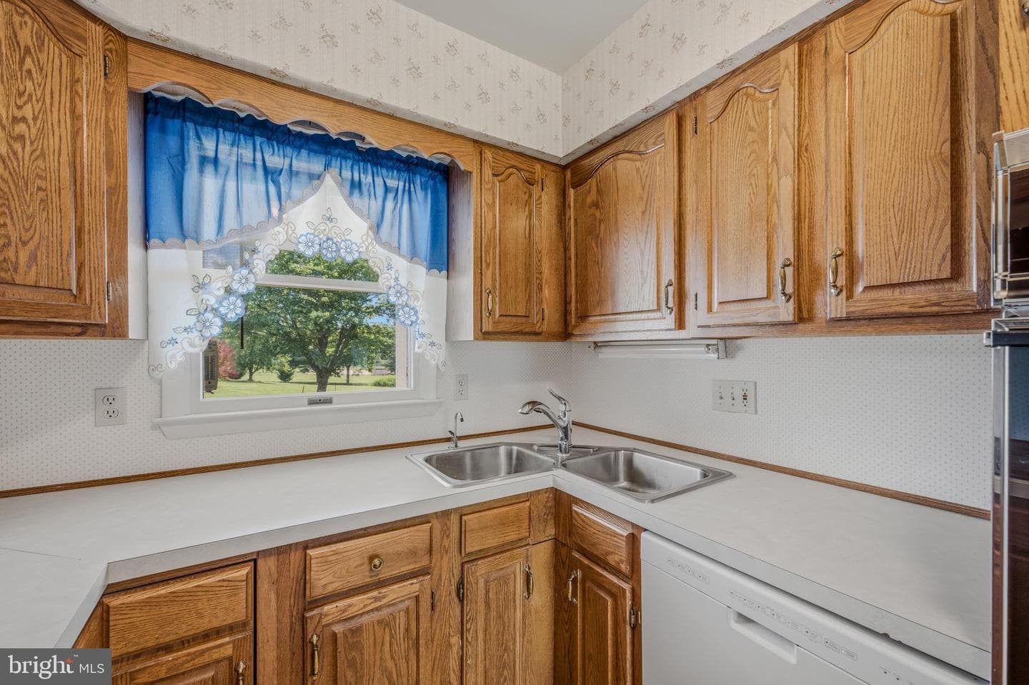 11728 White Hall Road photo 15