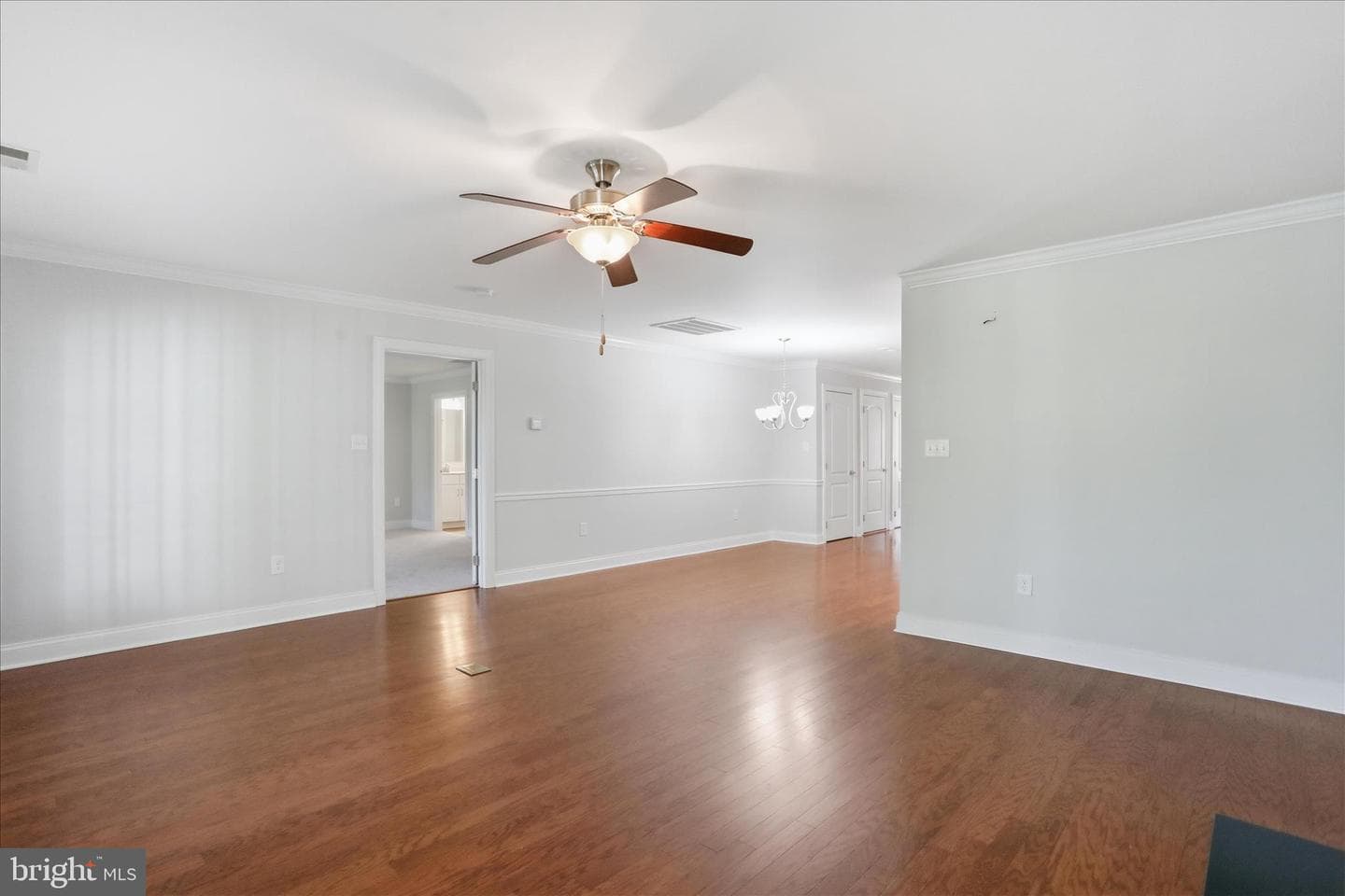9723 Cobble Stone Court photo 12