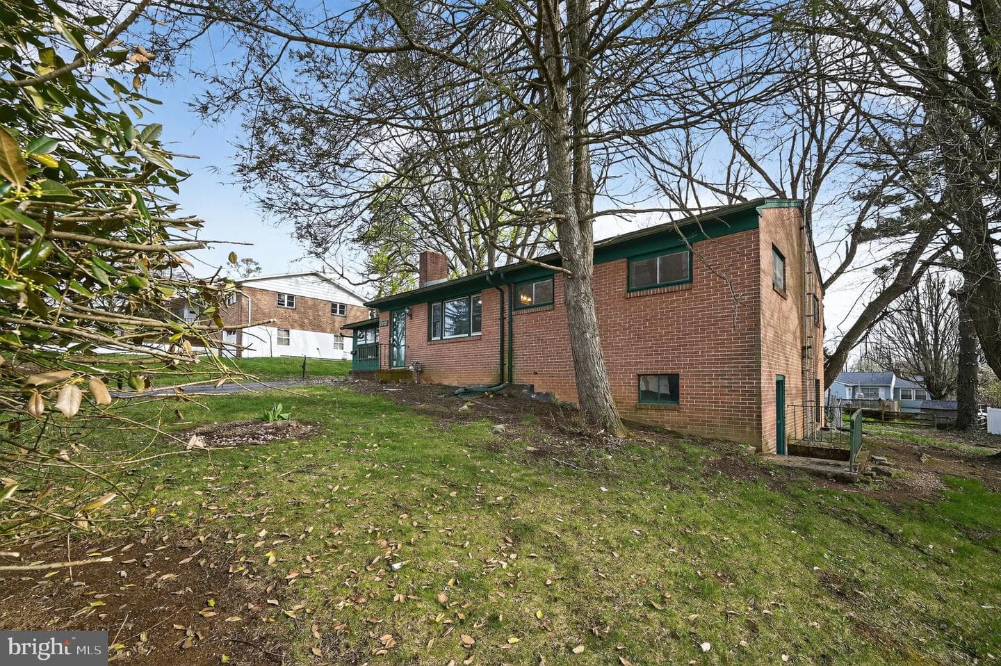 17721 Timberlane photo 34