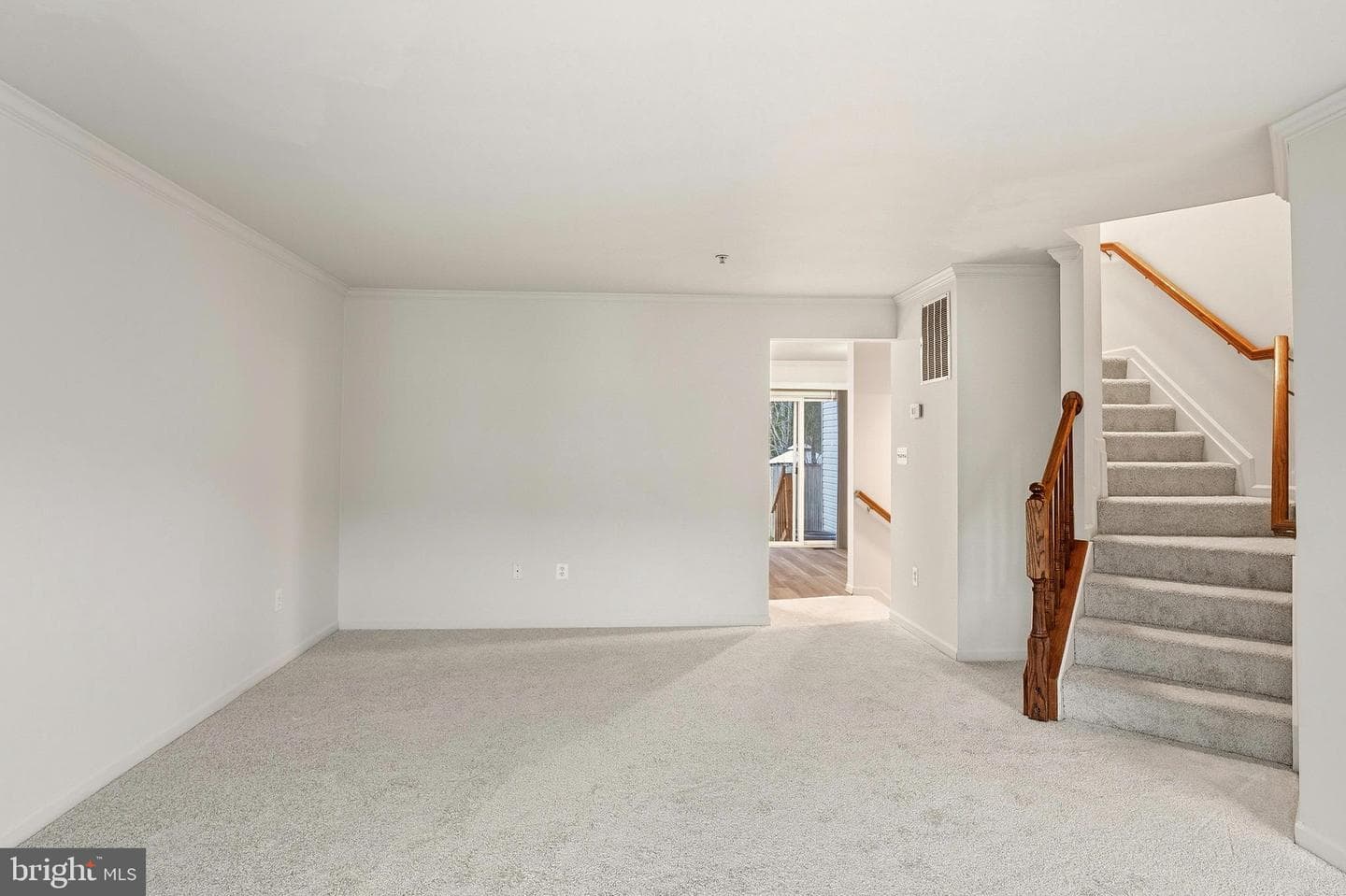 752 Monet Drive photo 17