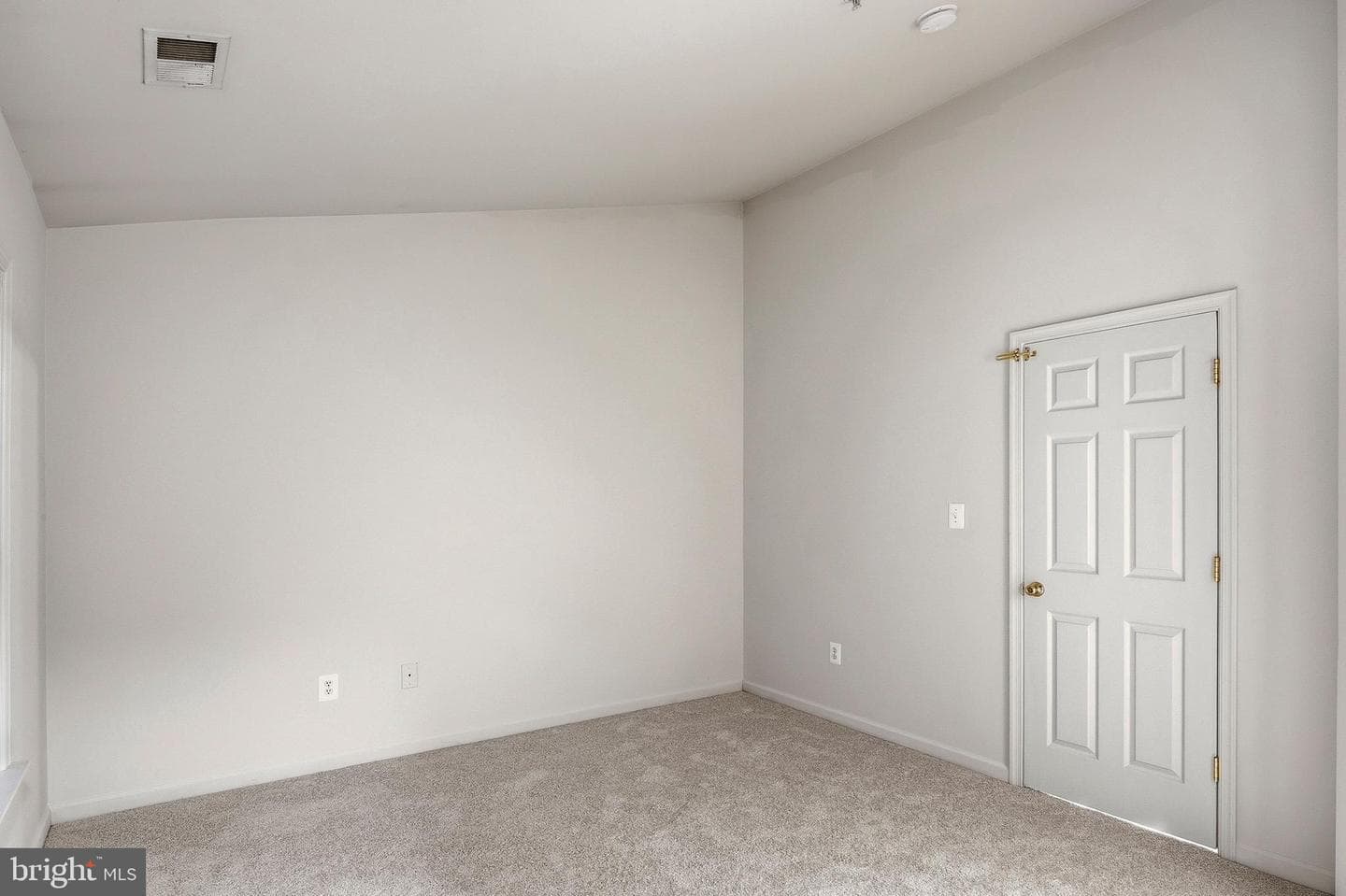 752 Monet Drive photo 21