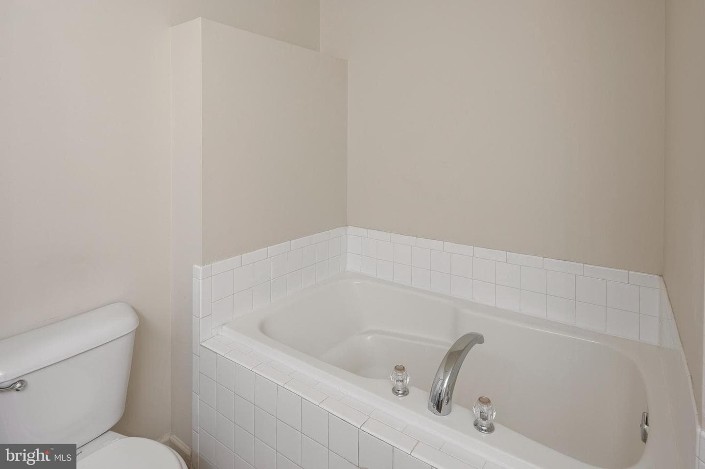 752 Monet Drive photo 24