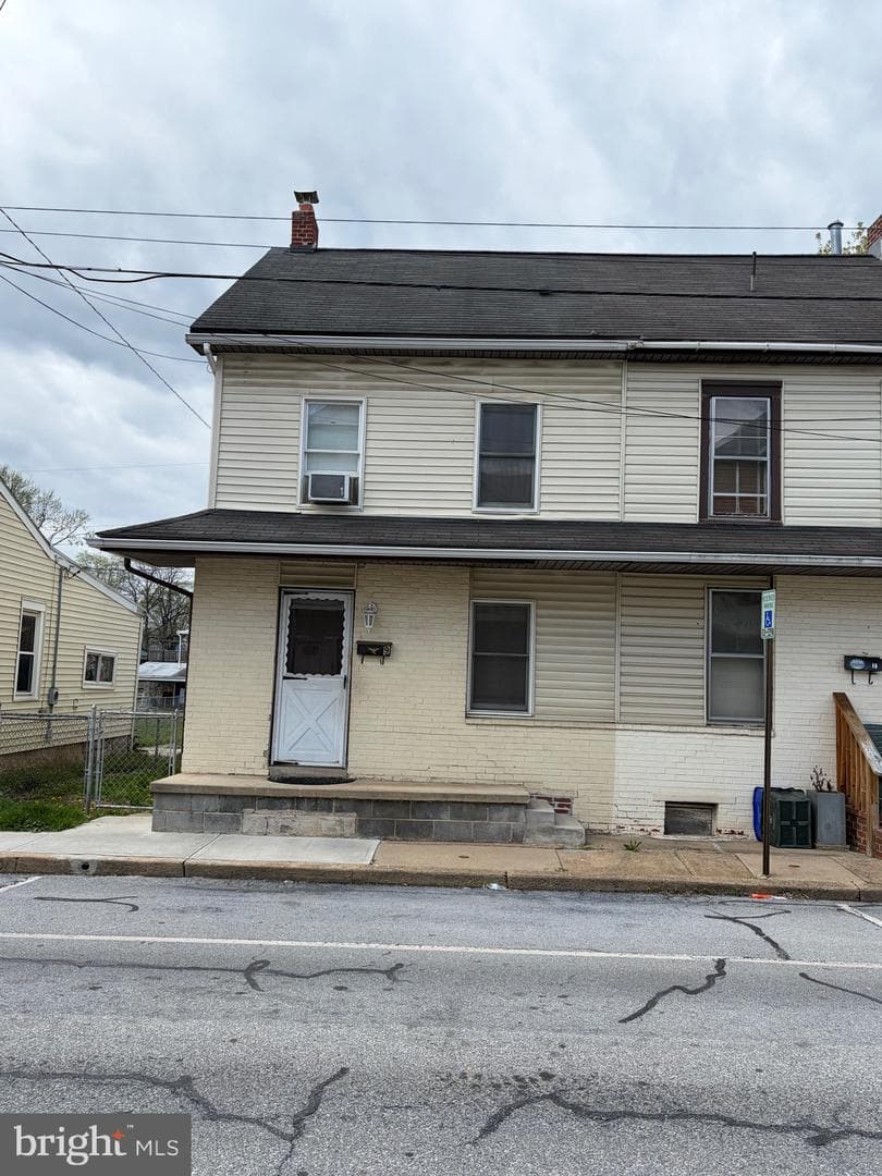 9 Berner Avenue photo 2