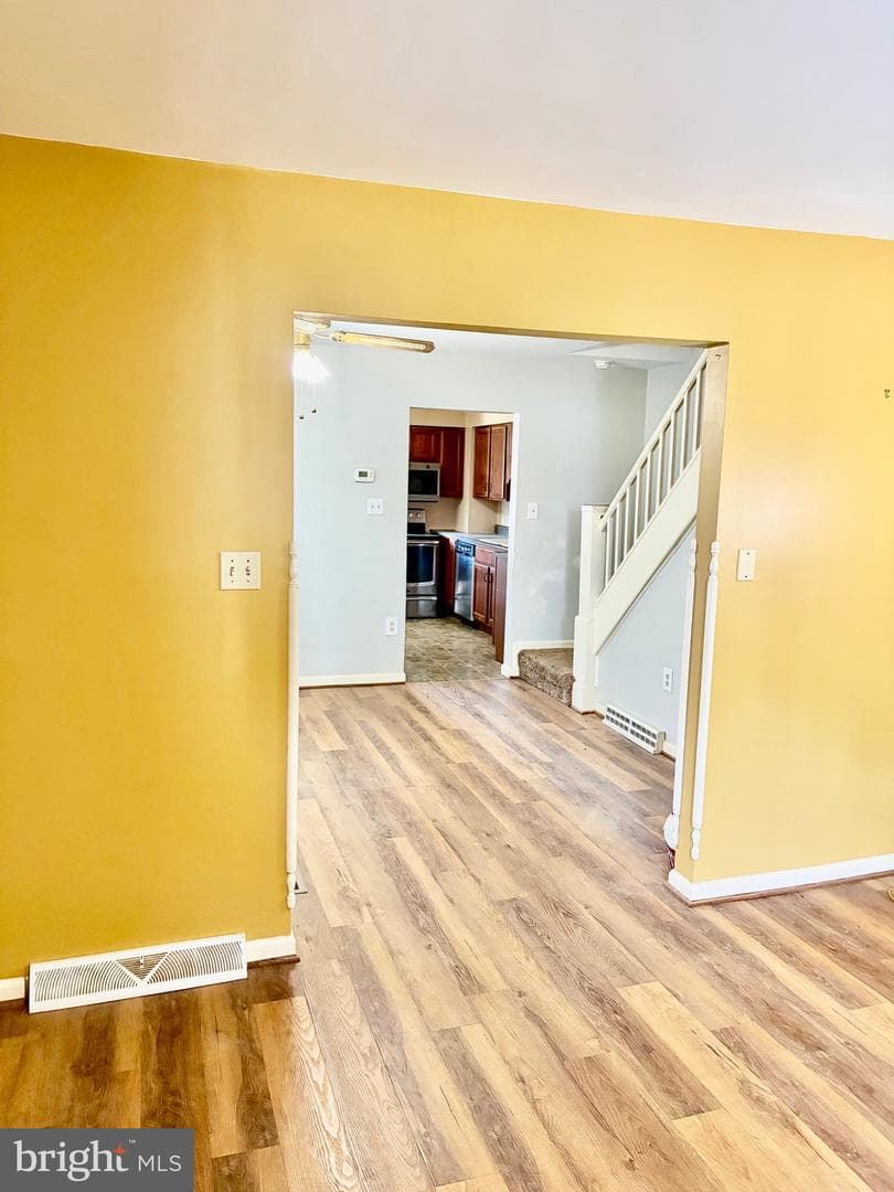 9 Berner Avenue photo 7