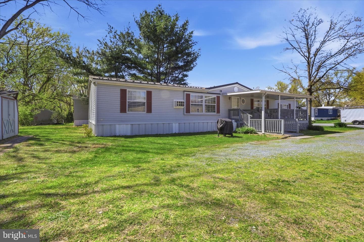 11125 Lakeside Drive photo 2