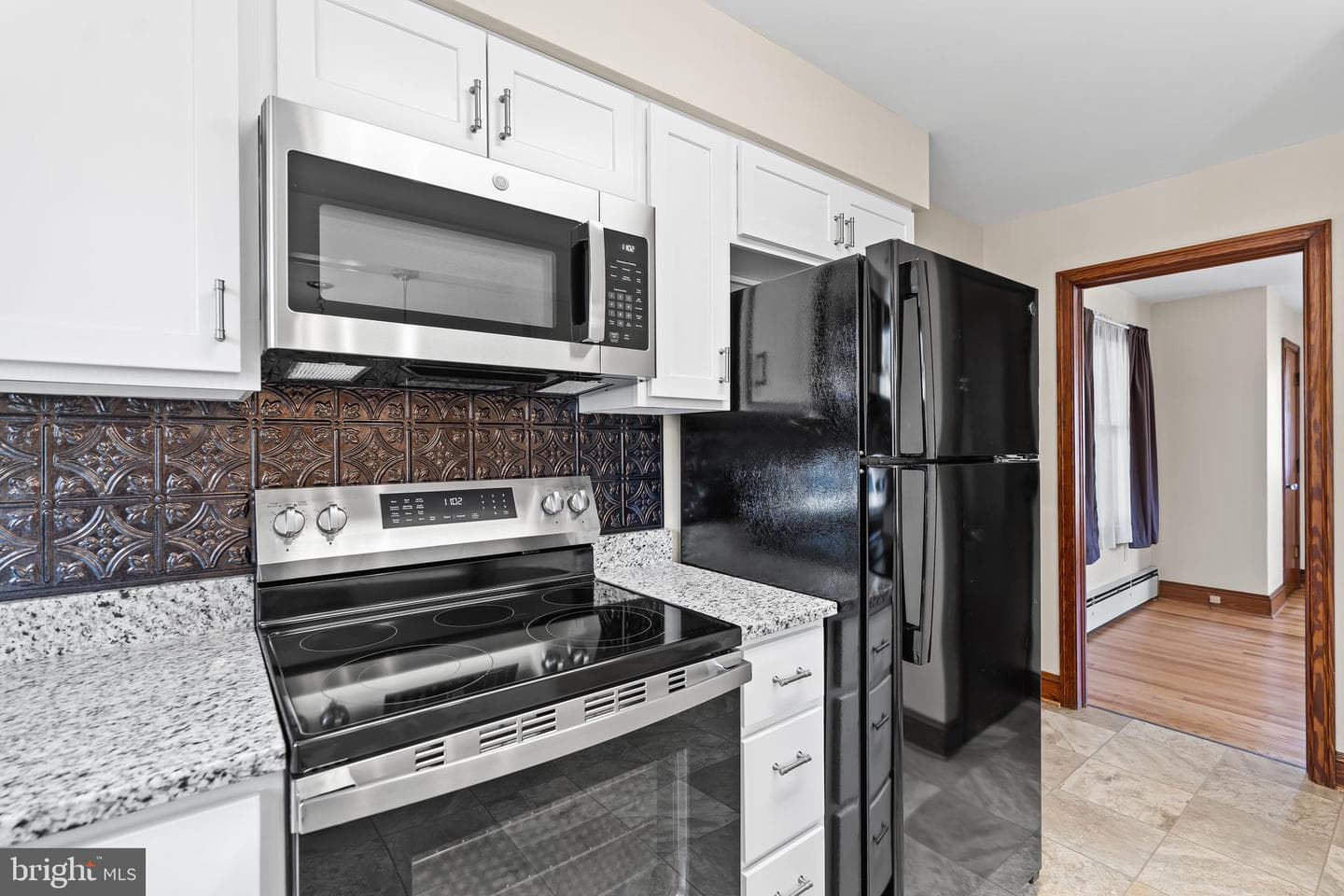 17521 Gay Street photo 13
