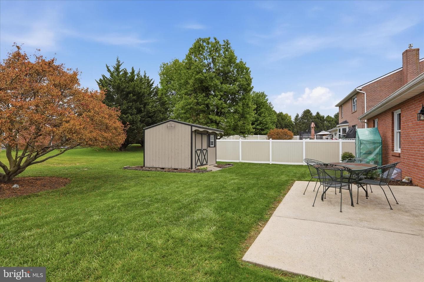 9 Dartmouth Drive photo 13