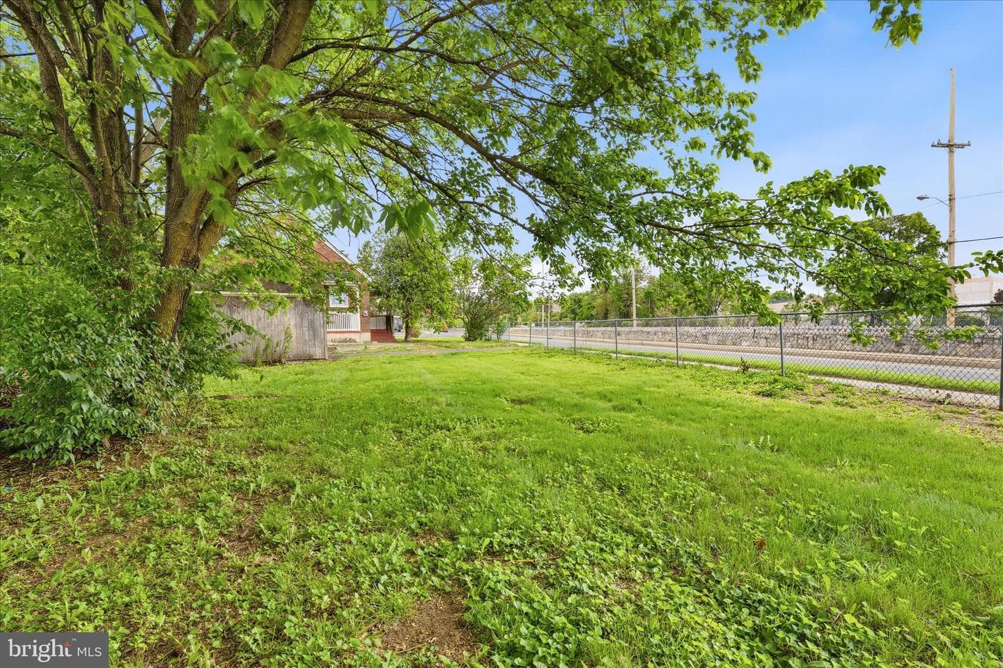 402 Guilford Avenue photo 30