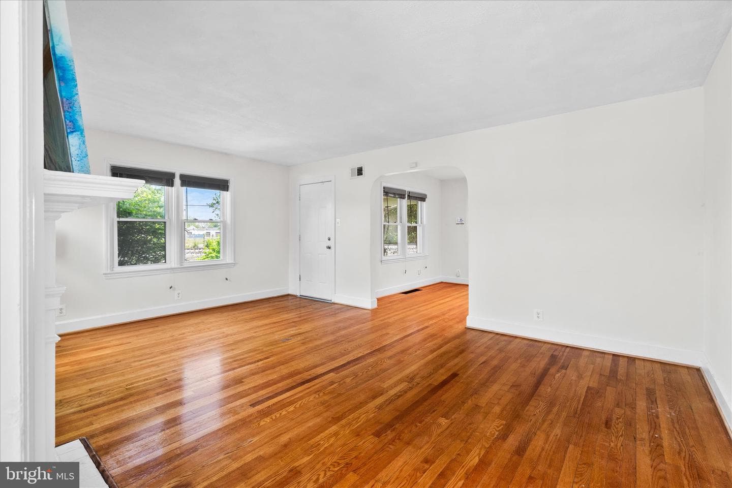 402 Guilford Avenue photo 34
