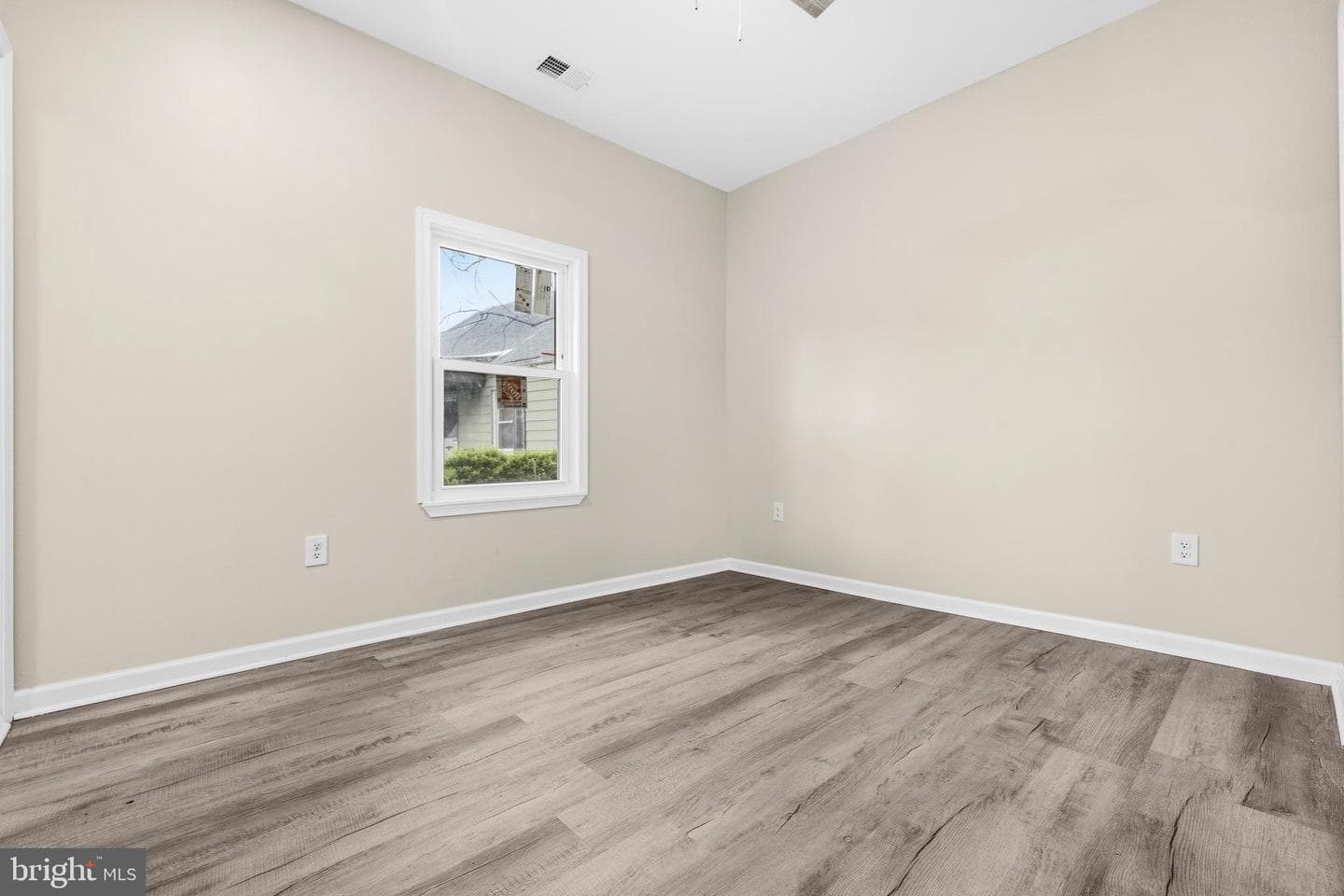 11901 Sun Valley Drive photo 13
