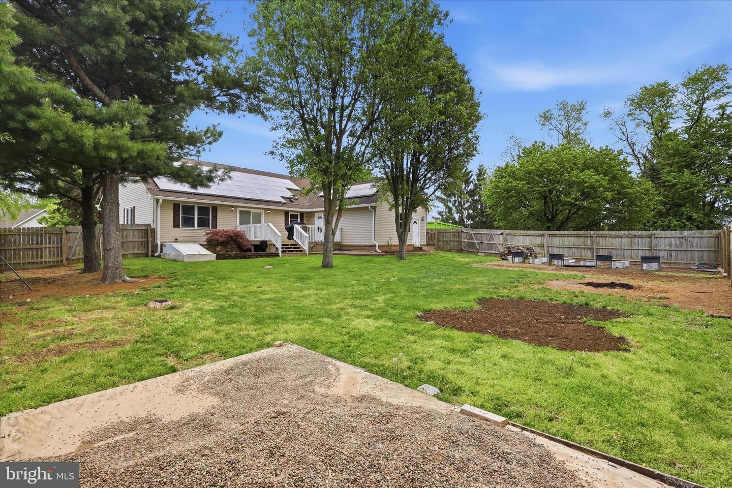 1813 Winston Drive photo 34