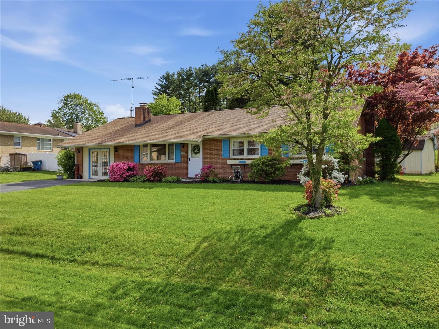 9720 Fernwood Lane photo 3