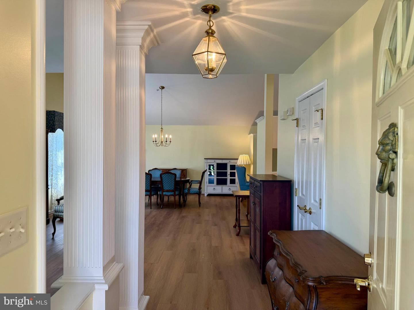 129 Chantilly Court photo 5