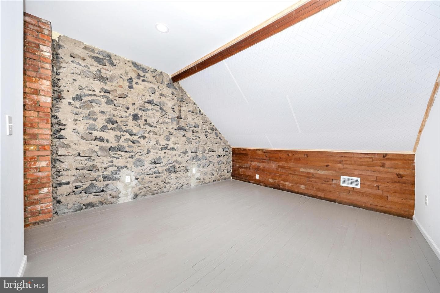 16 Belview Avenue photo 16