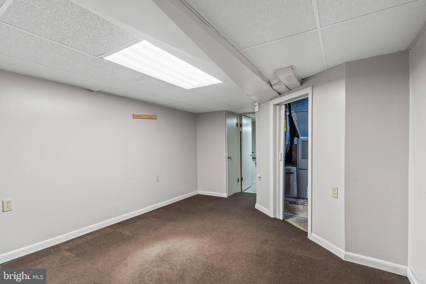 129 Mccomas Street photo 23