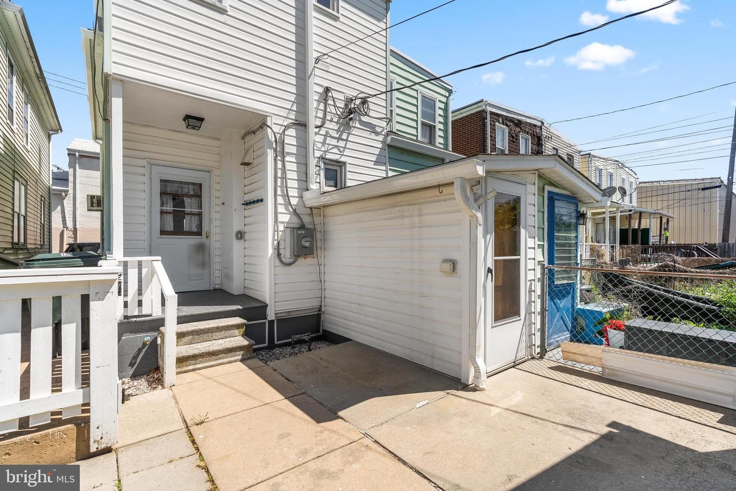 129 Mccomas Street photo 31