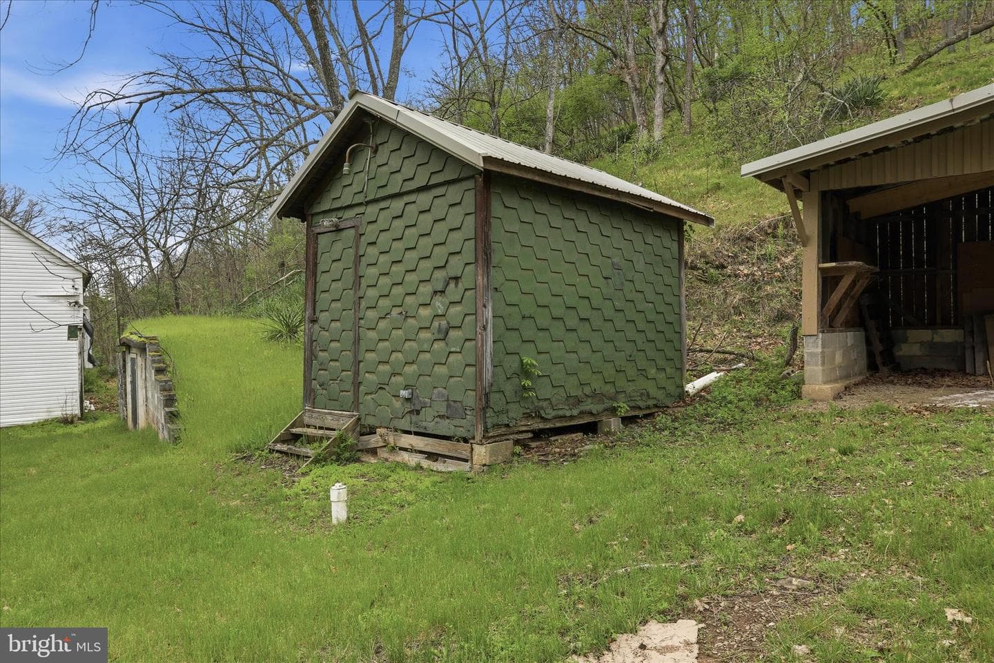13834 Hollow Road photo 37