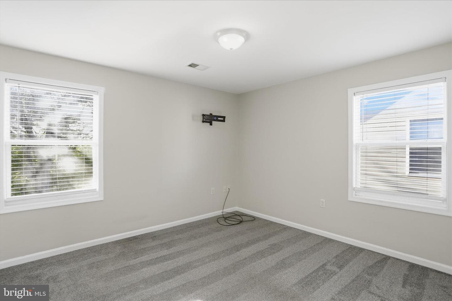 342 Fridinger Avenue photo 28