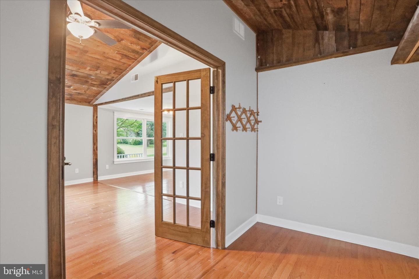 13812 Countryside Drive photo 10