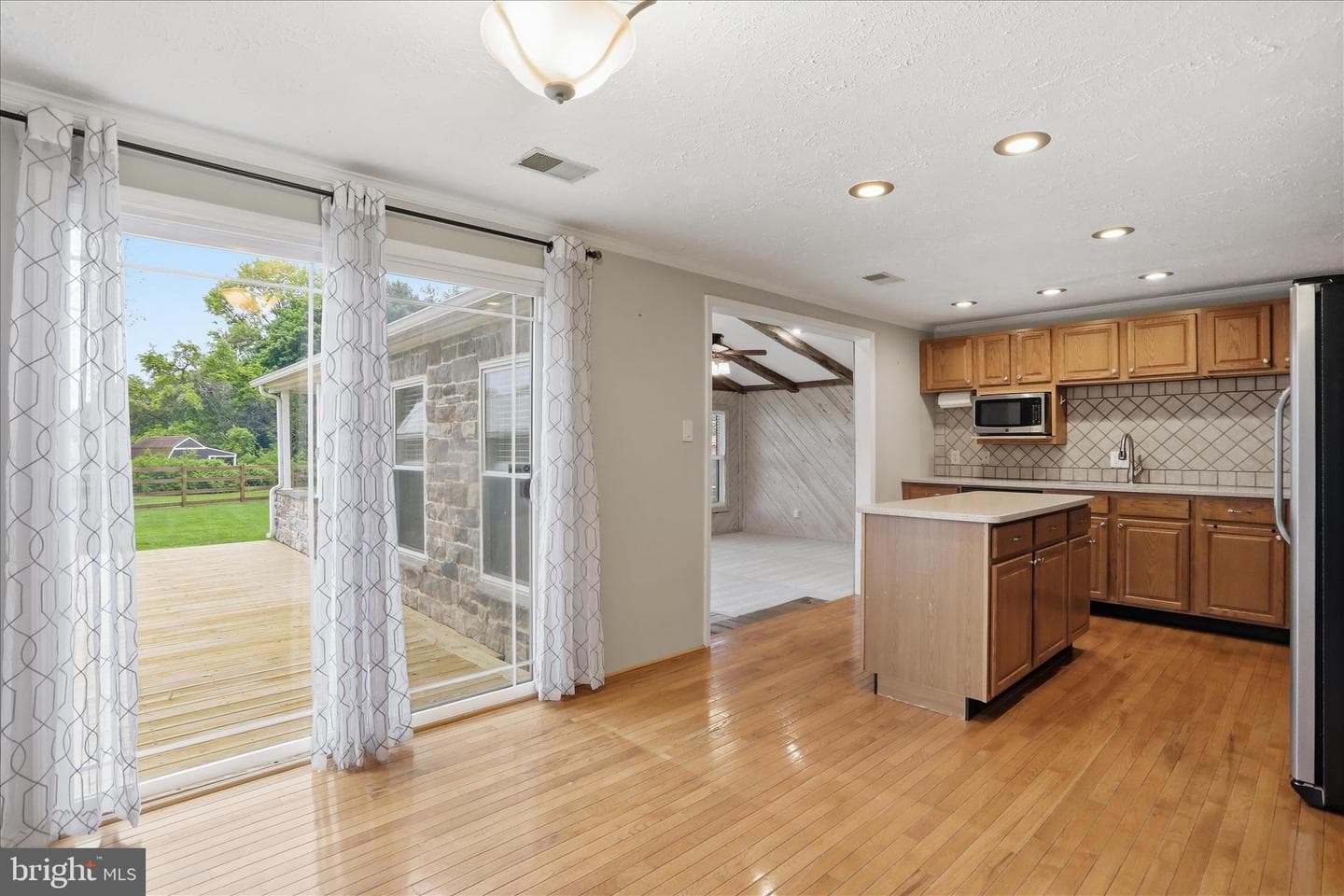 13812 Countryside Drive photo 11