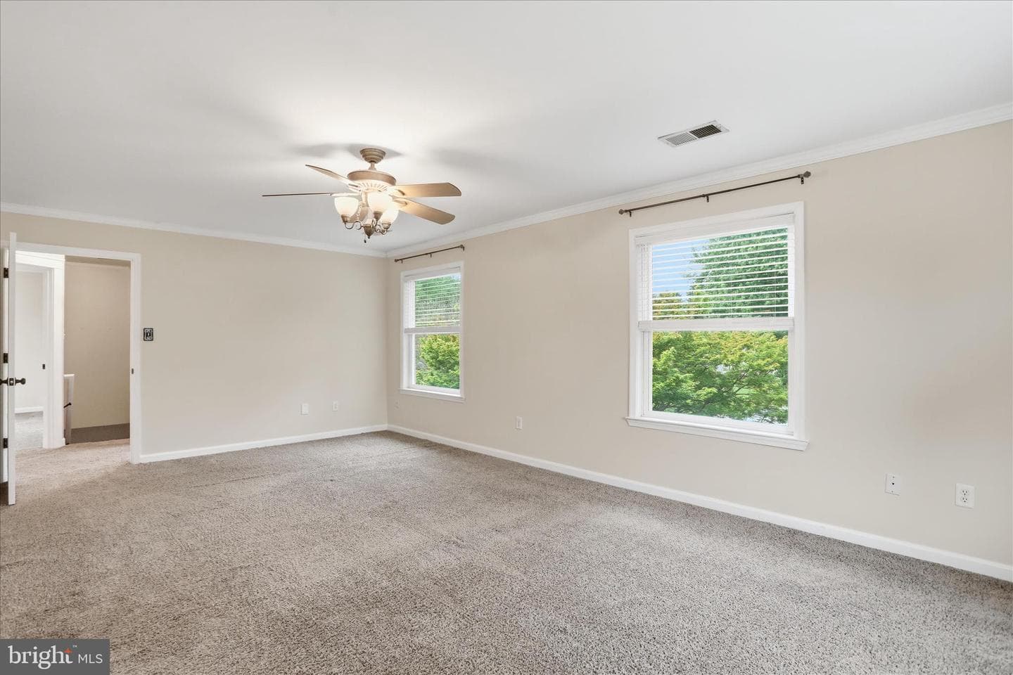 13812 Countryside Drive photo 32