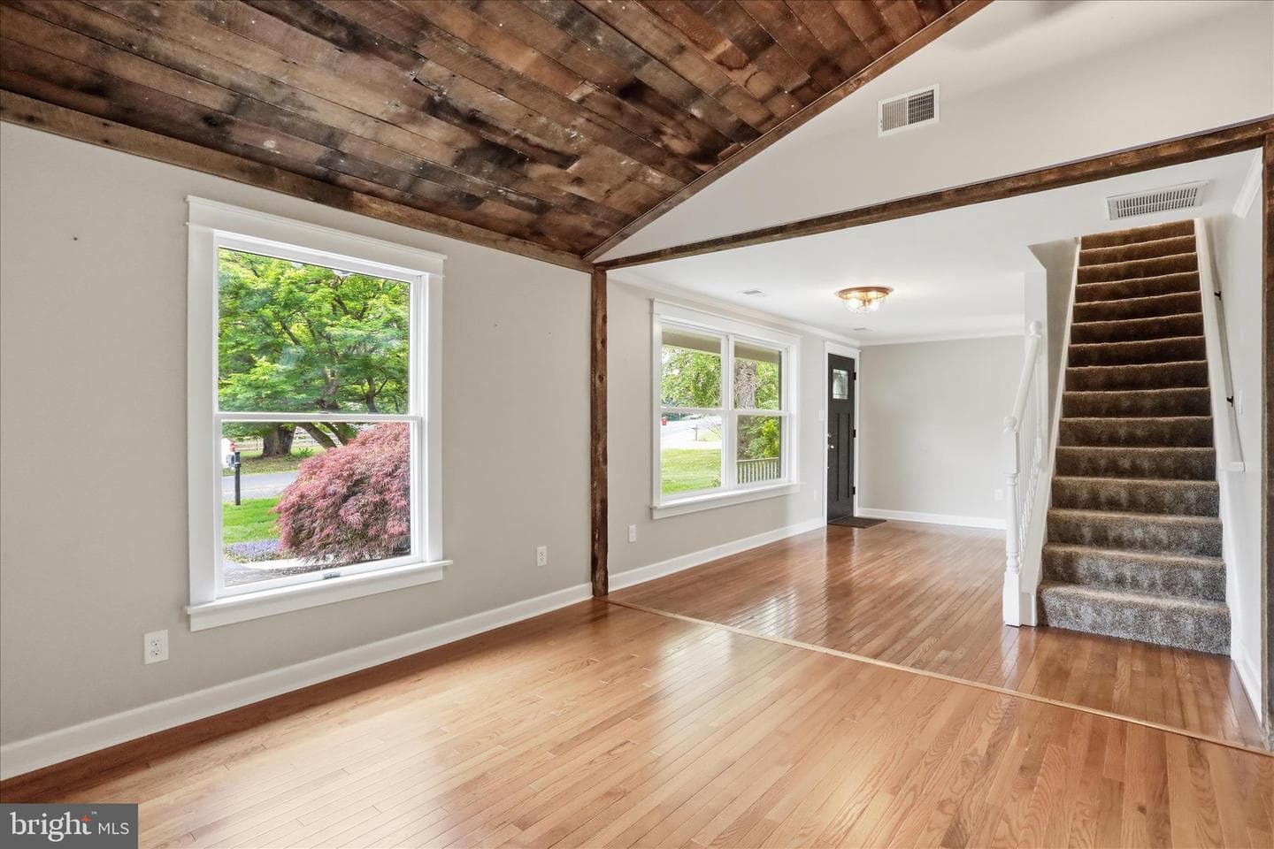 13812 Countryside Drive photo 8