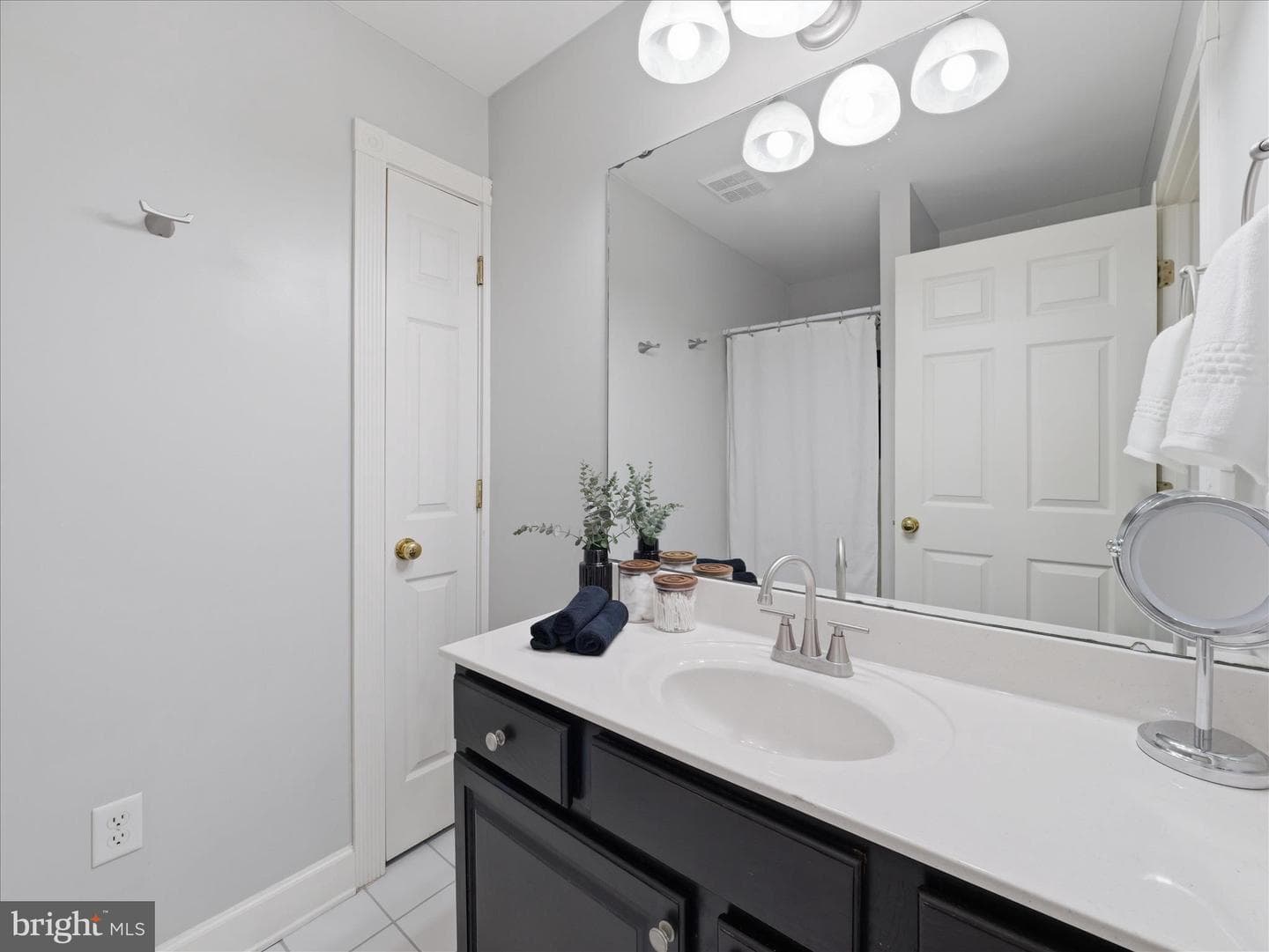 10727 Apple Tree Lane photo 20