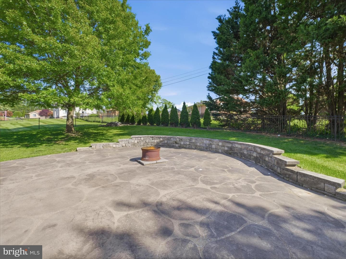 10727 Apple Tree Lane photo 30