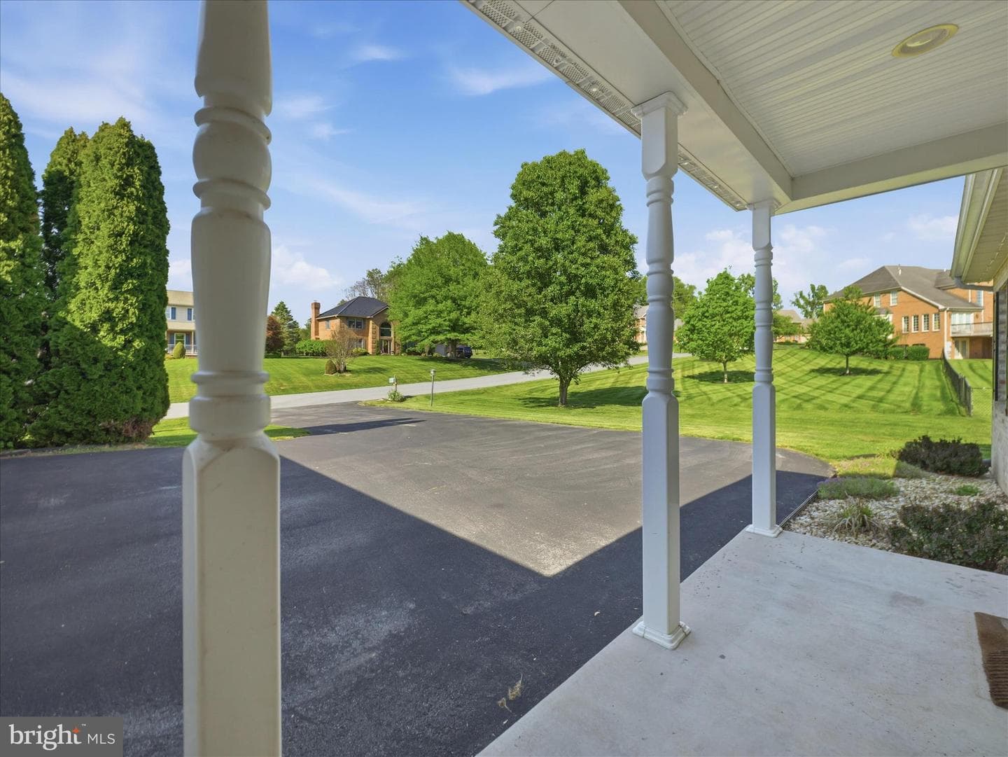10727 Apple Tree Lane photo 38