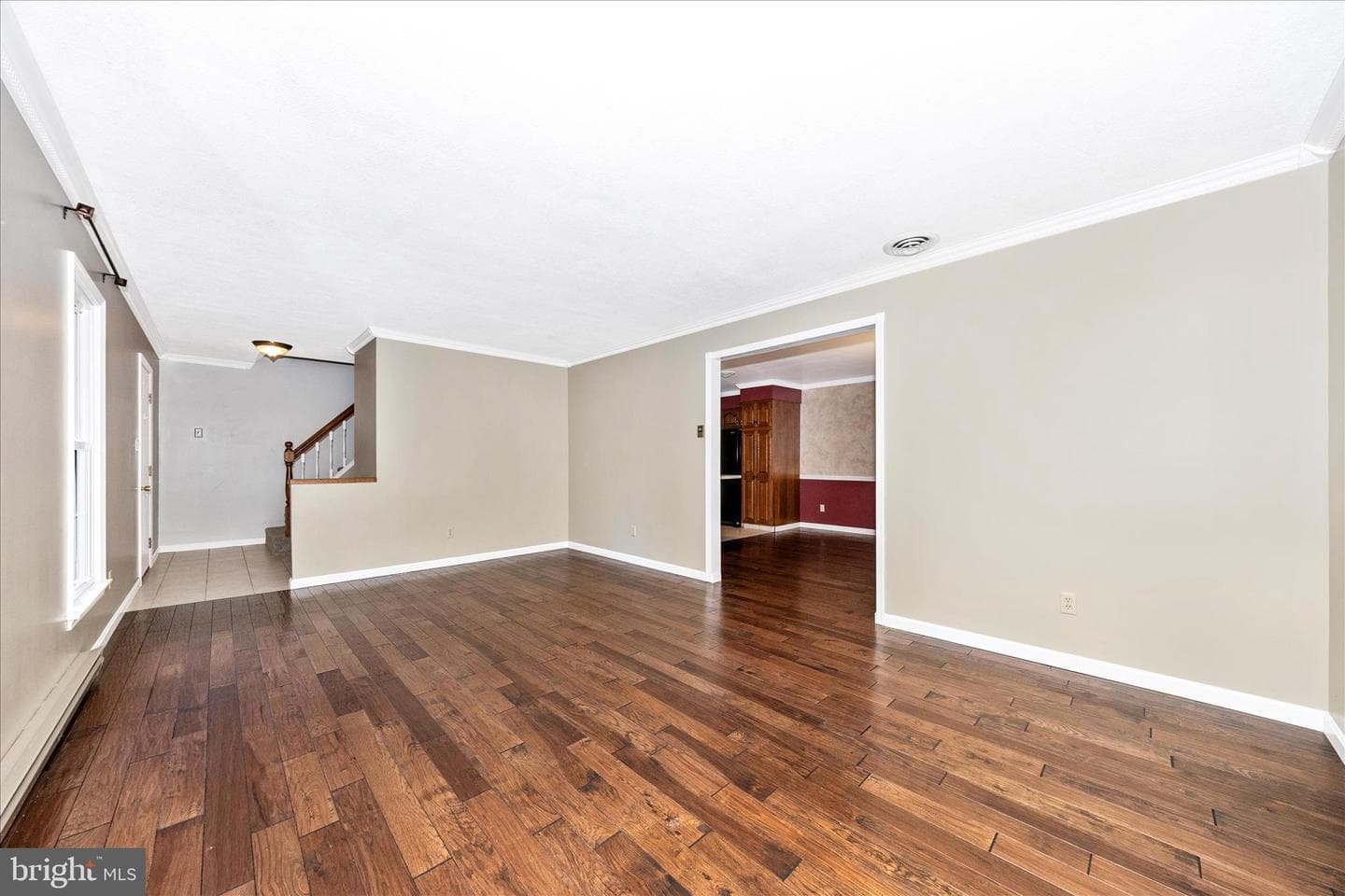 10901 Hopewell Road photo 8