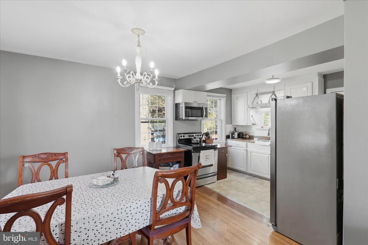 1112 Fairview Road photo 5