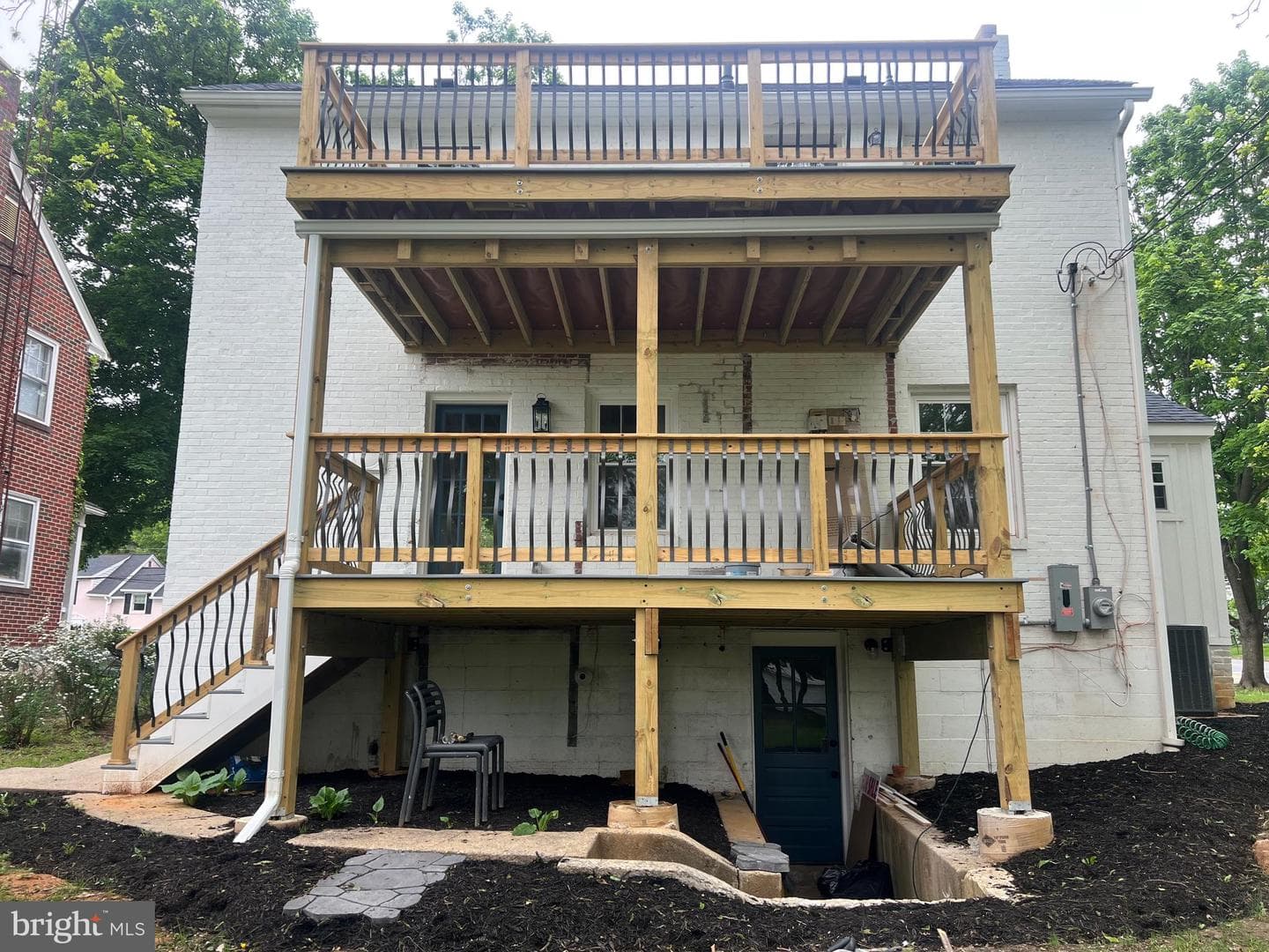1005 Woodland Way photo 9
