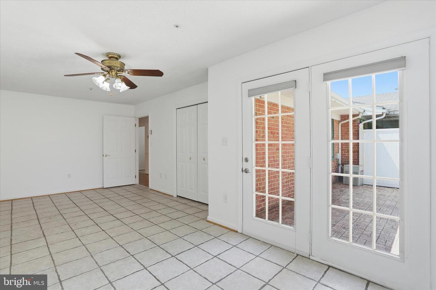 1038 Matthew Court photo 24