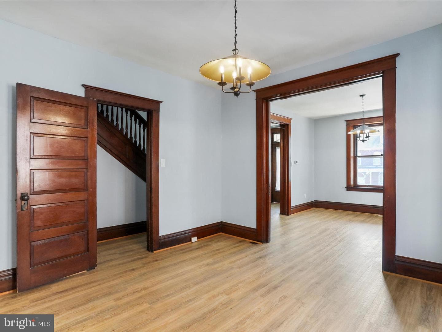 319 West Side Avenue photo 9
