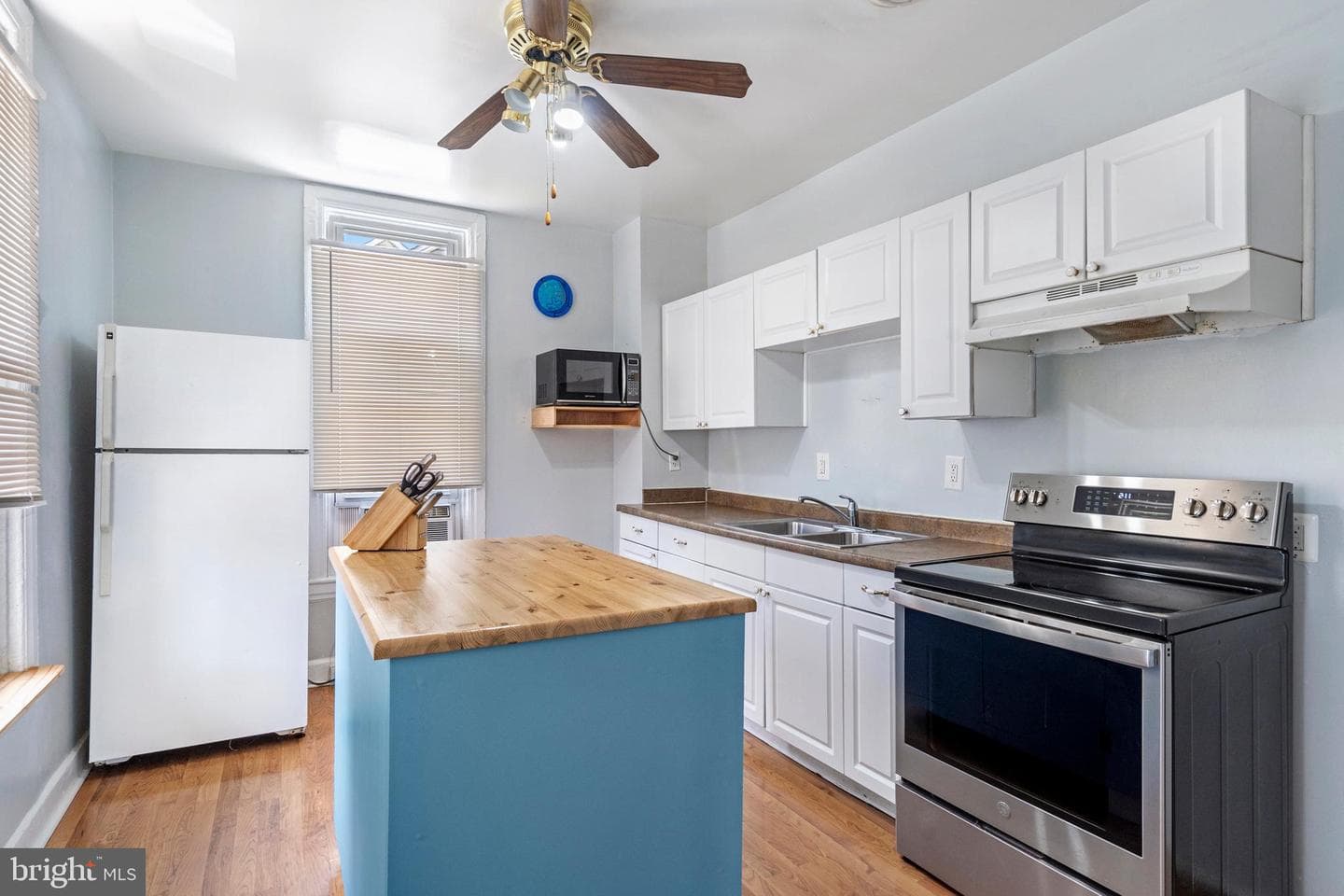 247 N Mulberry Street photo 10